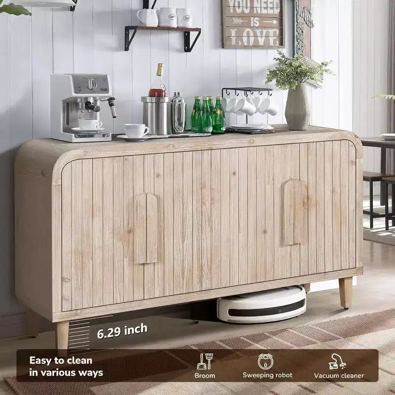 Credenza da Fattoria da 150 cm con 4 Ante e Ripiani Regolabili