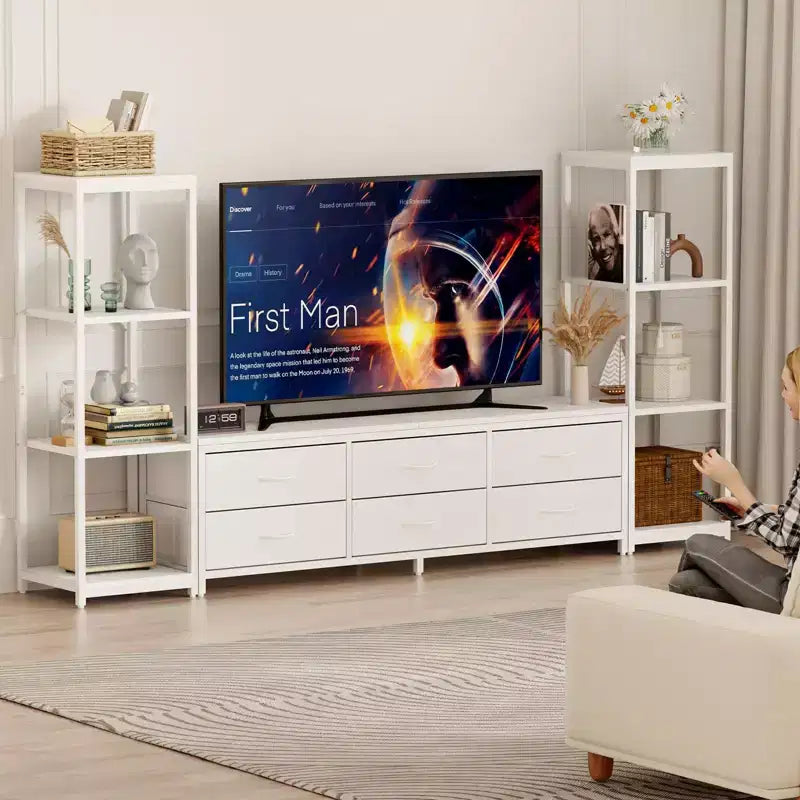 Mobile Porta TV per Televisore da 75 Pollici con Luci LED, Prese di Corrente, 6 Cassetti e Scaffali