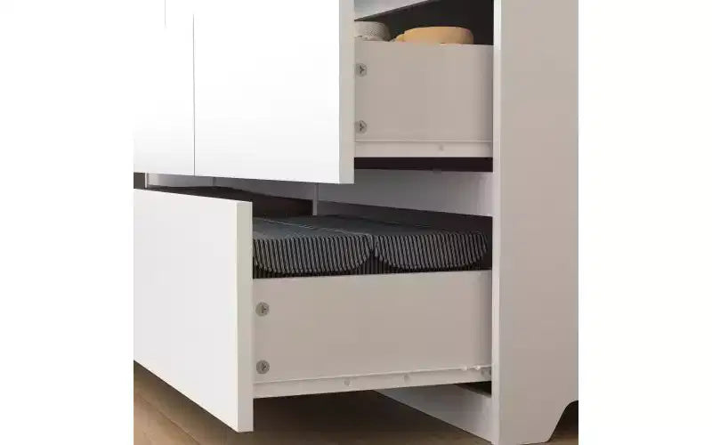 Cassettiera a 9 cassetti con apertura a pressione, finitura bianco opaco