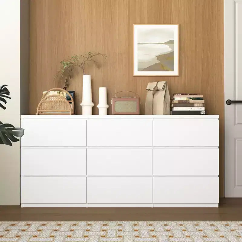 Cassettiera a 9 cassetti con apertura a pressione, finitura bianco opaco