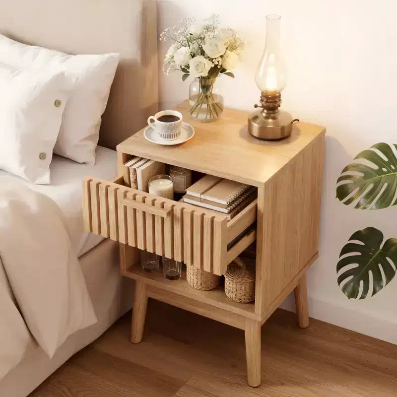 Comodino Boho con Cassetto e Ripiano Aperto
